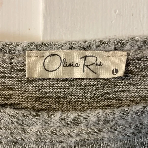 Olivia Rae Long sleeve - Picture 2 of 3